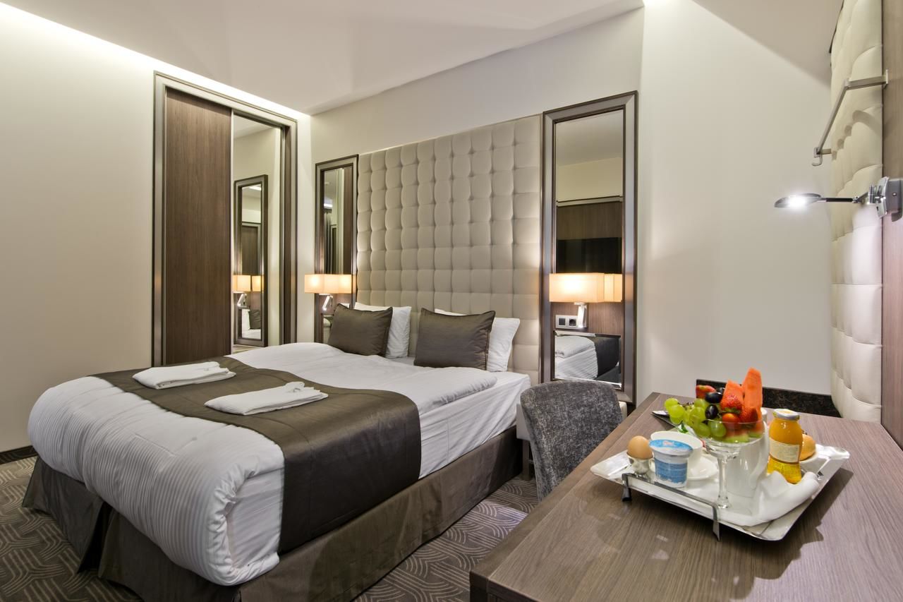 Отель Congress Avenue Hotel Вильнюс